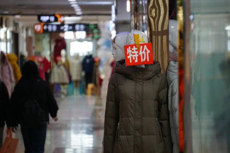 羽绒服涨价和猪肉有关?揭秘涨价背后的隐藏逻辑